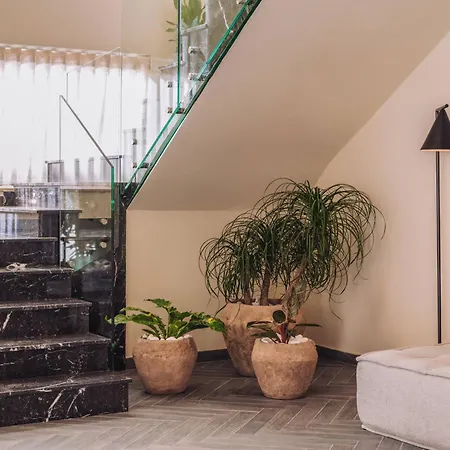 Ben Affiliated By Melia Марсалфорн