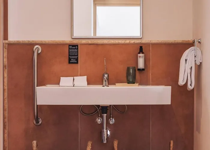 Ben Affiliated By Melia Отель 3*